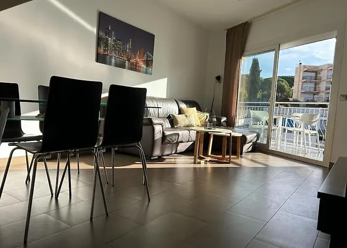 Esperanca 13 Palamós